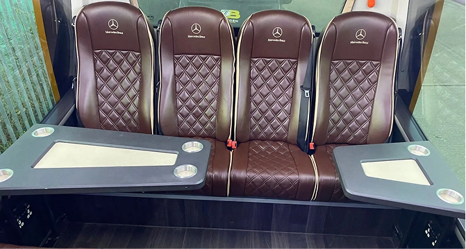 Luxury 16–32 seater coach hire